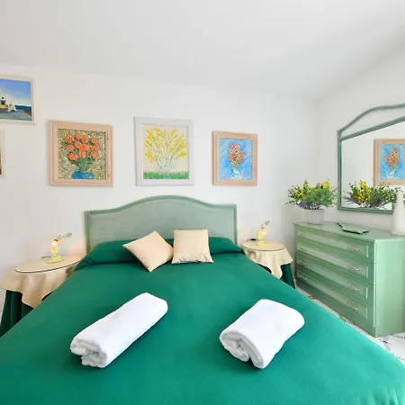 Calise Апартаменты *